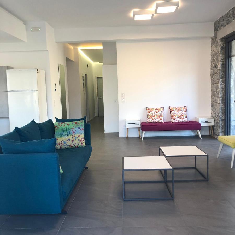 Elion Luxury Apartments Каламата Экстерьер фото