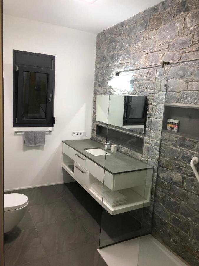 Elion Luxury Apartments Каламата Экстерьер фото